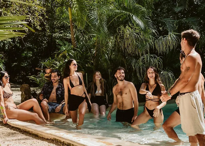 Madre Tierra Eco Habitat *