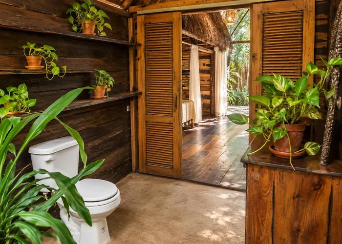 Madre Tierra Eco Habitat *